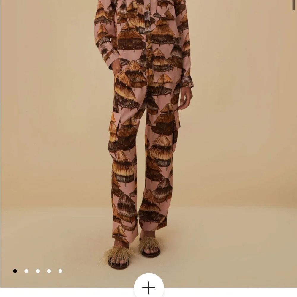 FARM Rio Pink and Brown Patterned Pants - Picture 2 of 6